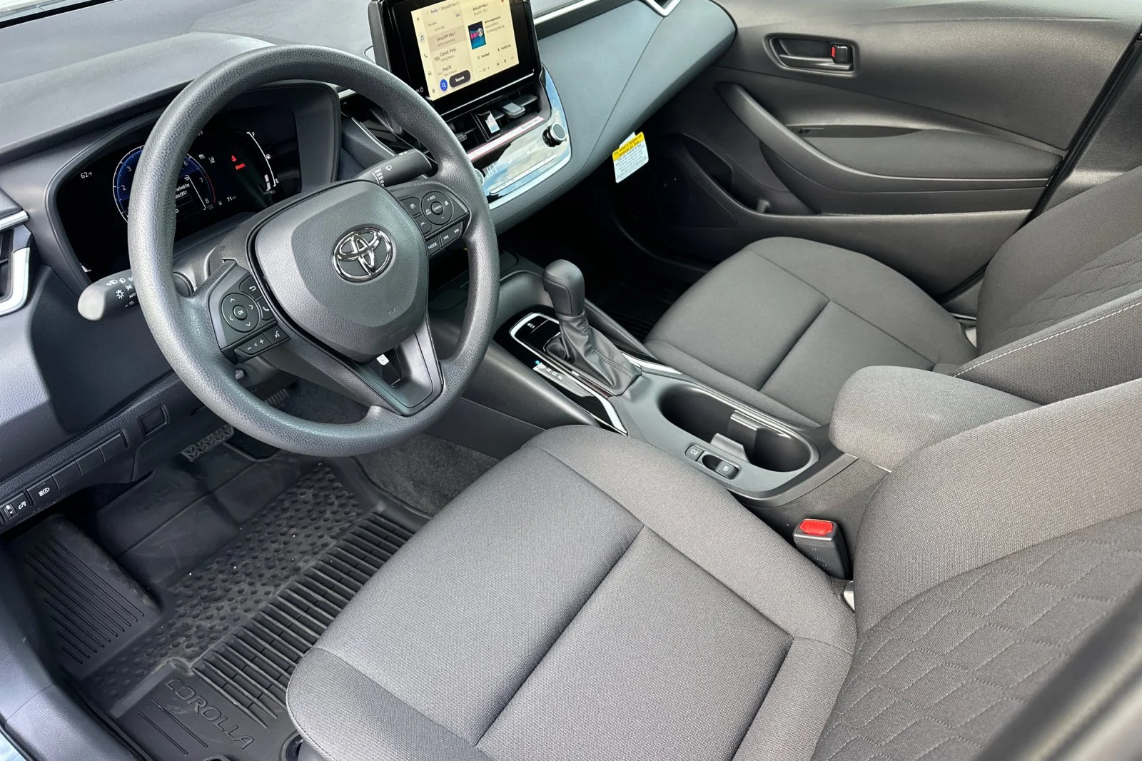 New 2027 Inked Toyota LE image 10