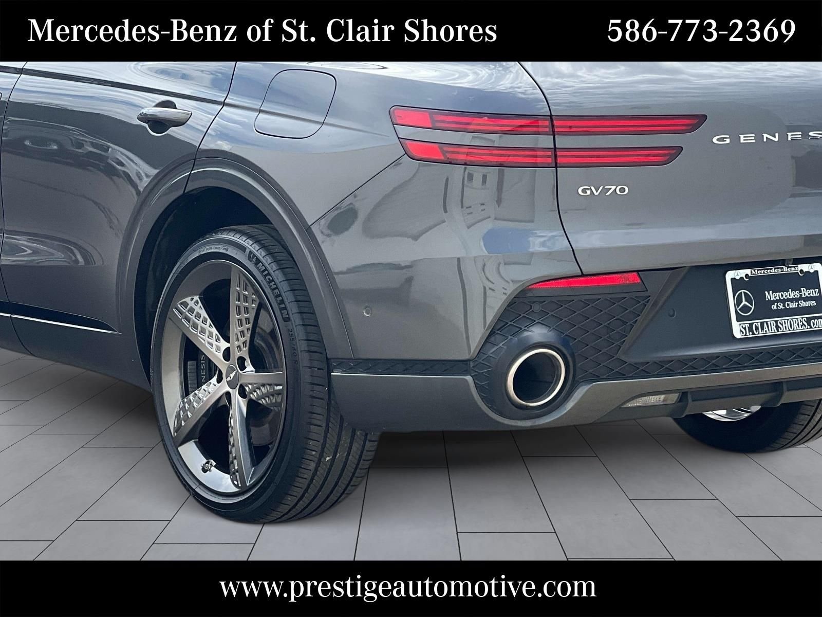 Used 2023 Gray Genesis 3.5T Sport image 4