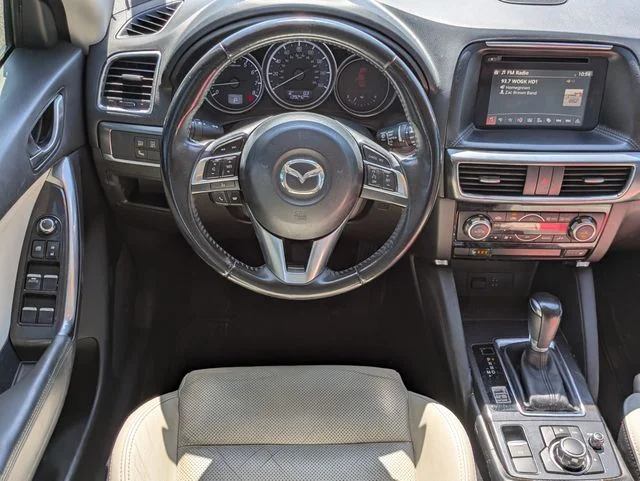 Used 2016 Silver Mazda Grand Touring image 11