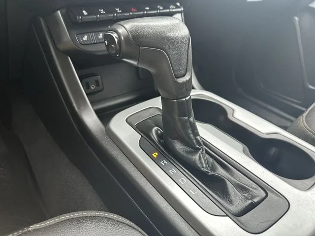 Used 2021 Blue Chevrolet ZR2 image 20