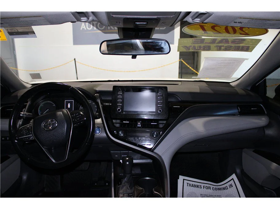 Used 2021 White Toyota Hybrid SE image 25