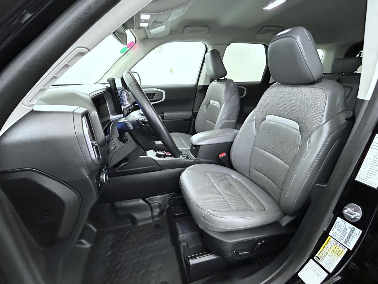 Used 2025 Black Ford Badlands image 10