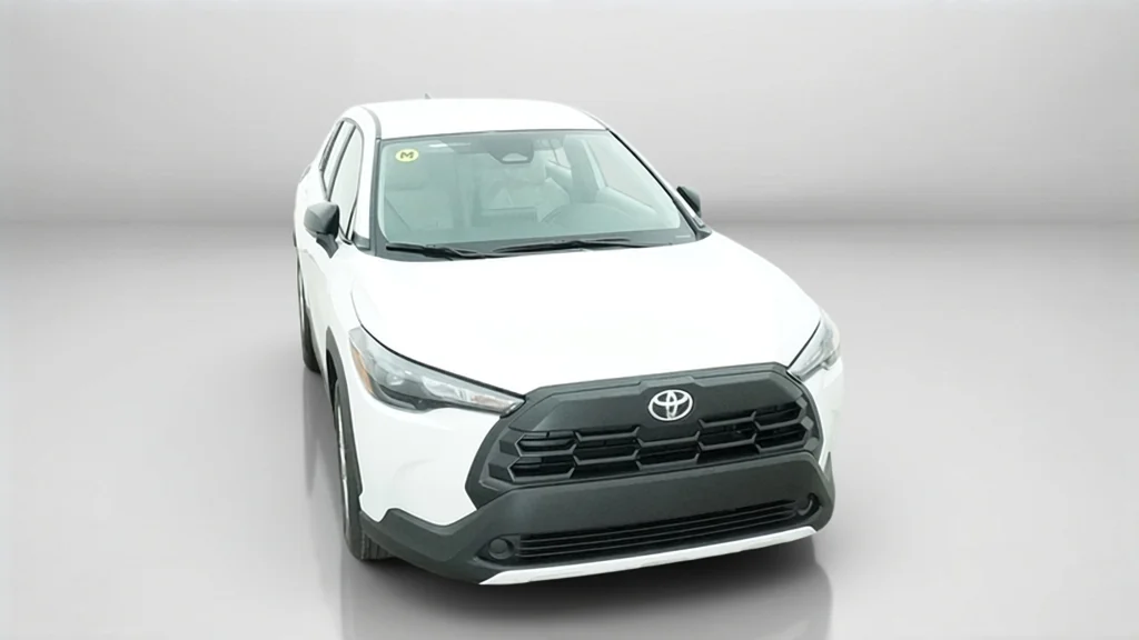 New 2026 Wind Chill Pearl Toyota L image 4