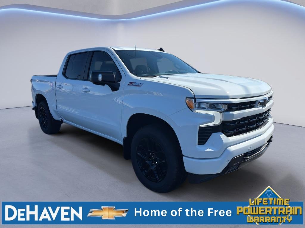 New 2026 Summit White Chevrolet RST image 7