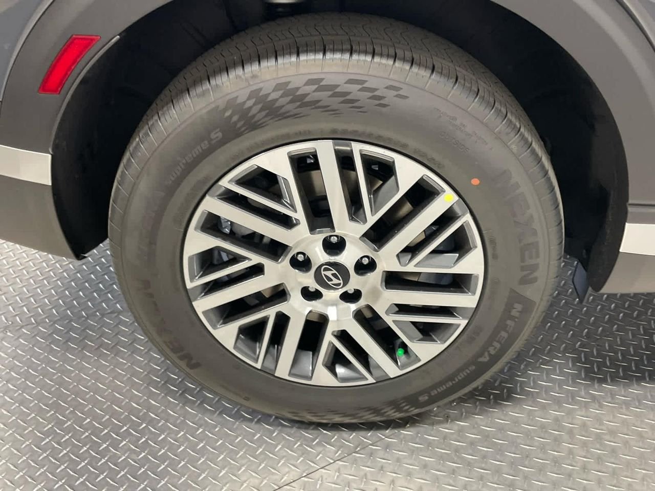 New 2026 Ecotronic Gray Pearl Hyundai SEL AWD image 18