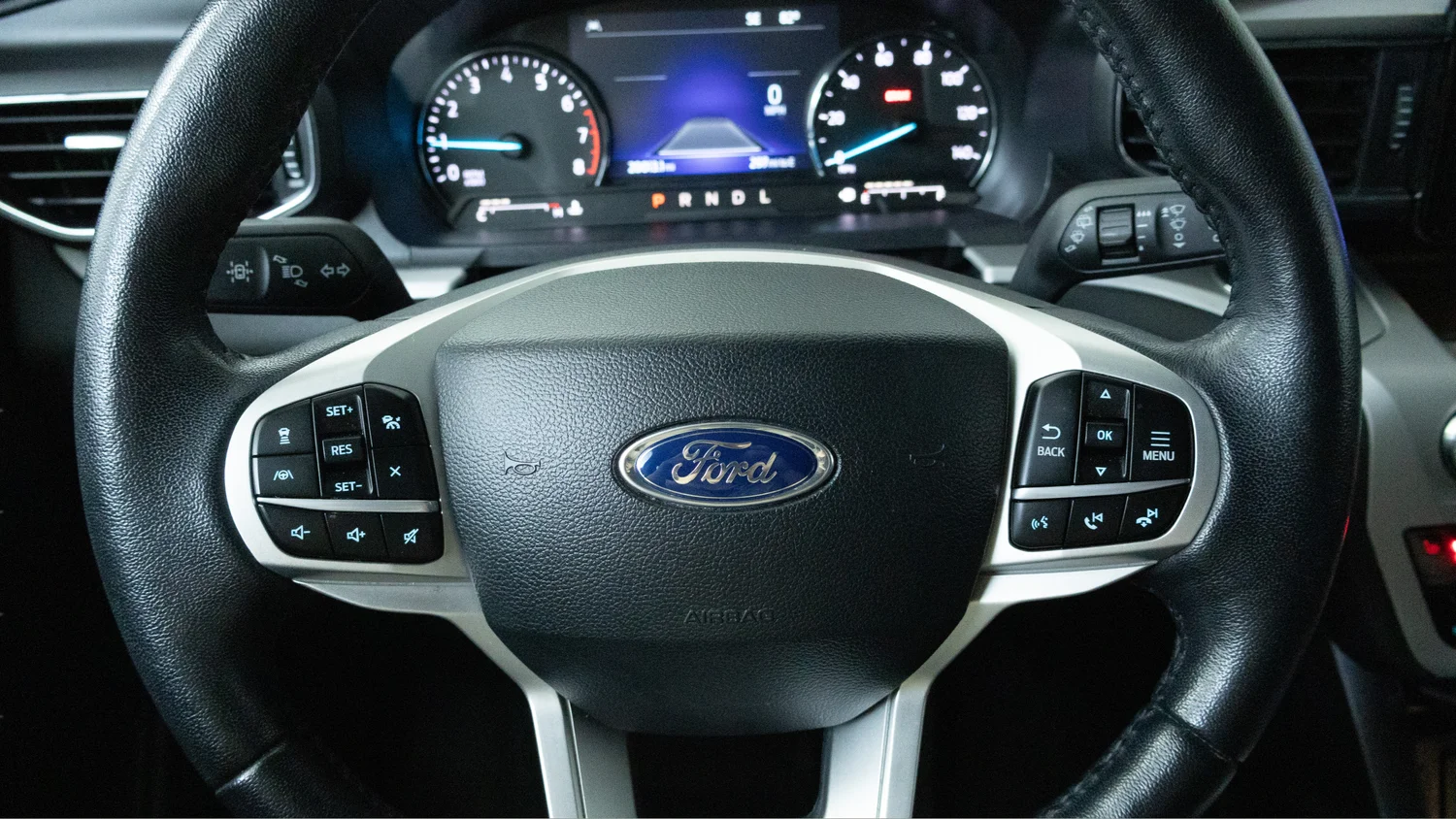 Used 2023 Gray Ford XLT image 18