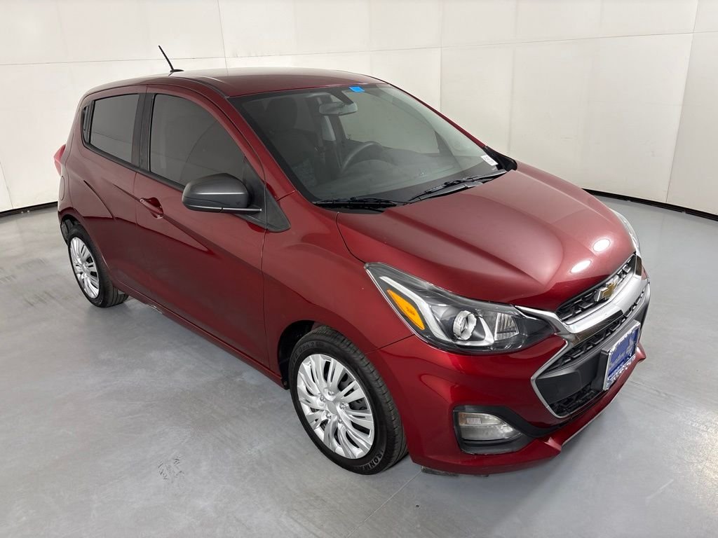 Used 2022 Red Chevrolet LS image 2