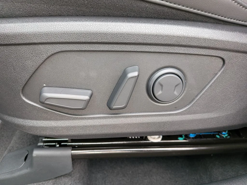New 2026 Ebony Black Kia S image 14