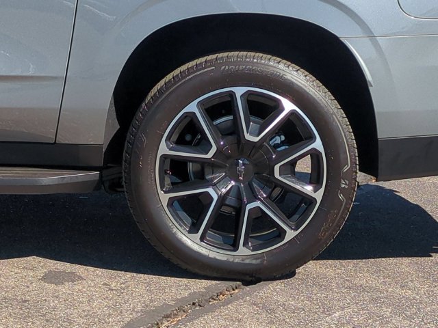 2026 Chevrolet Suburban RST - Photo 35