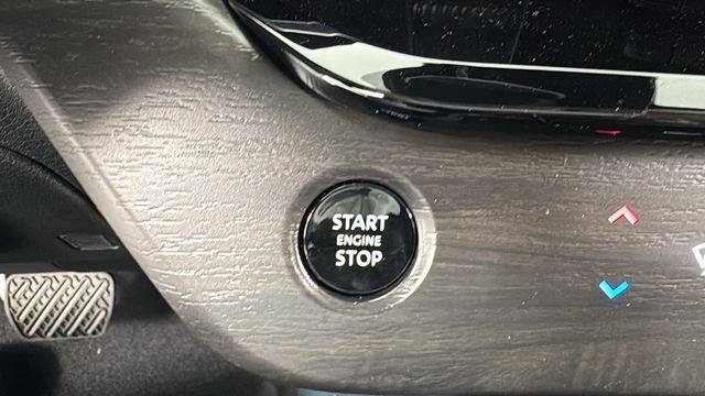 2025 Nissan Murano Platinum - Photo 24