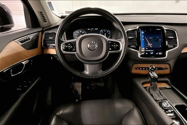 2021 Volvo XC90 Momentum - Photo 6