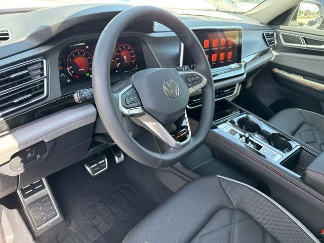 New 2026 Opal White Pearl Volkswagen 2.0T Peak Edition image 42