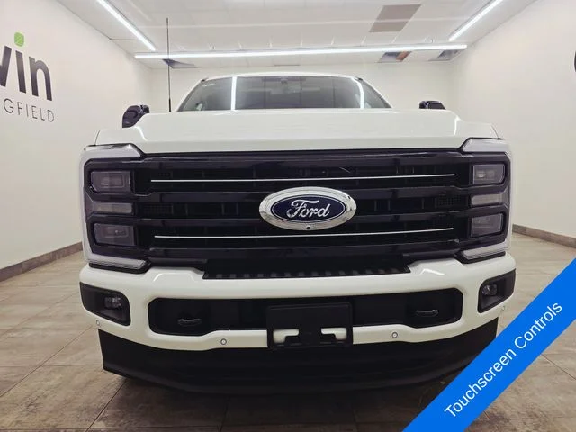 New 2026 Star White Metallic Tri-Coat Ford F-250® Platinum® image 6