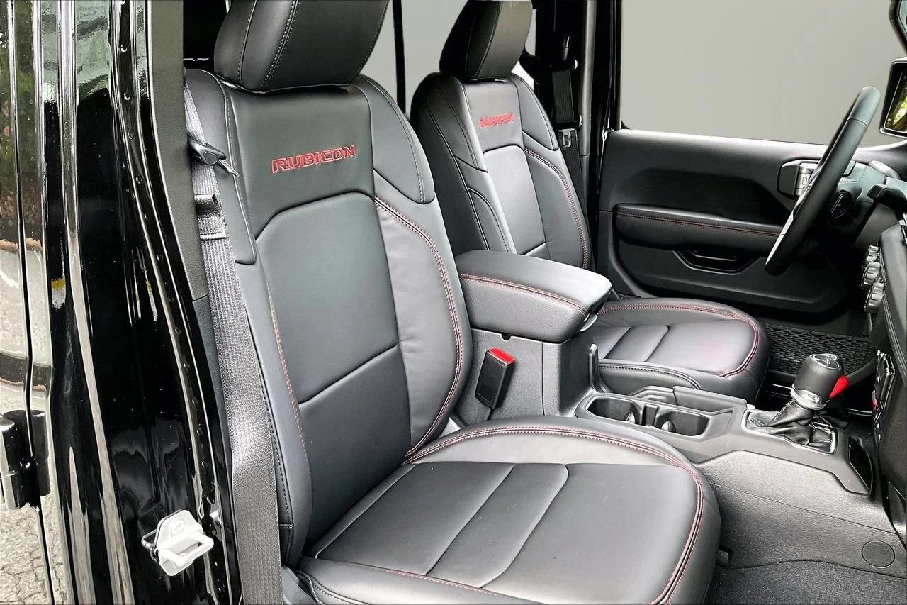 New 2026 Black Clearcoat Jeep Rubicon X image 20