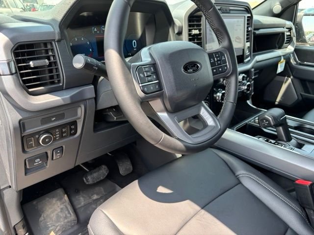 New 2026 Agate Black Metallic Ford XLT image 13