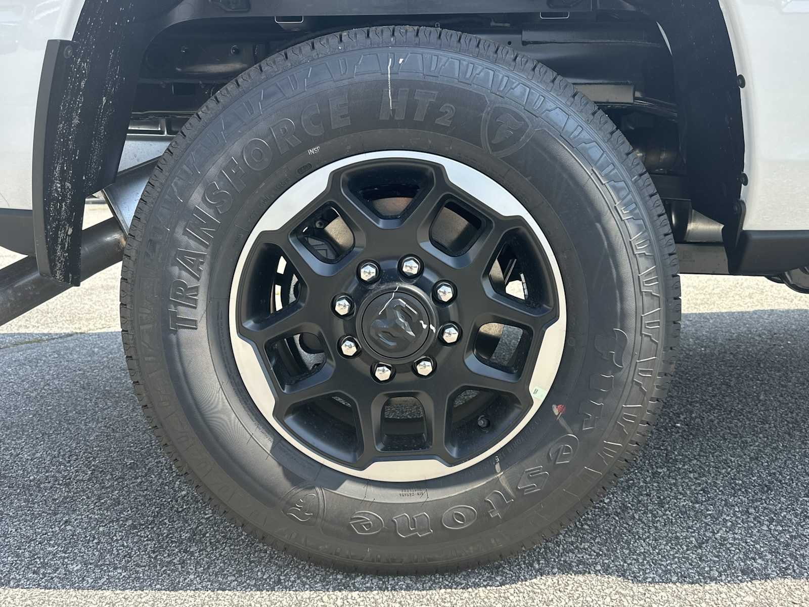 New 2026 Bright White Clear-Coat Exterior Paint RAM Laramie image 17
