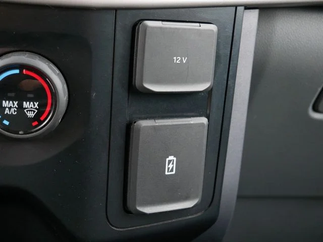 Used 2023 White Ford XLT image 26