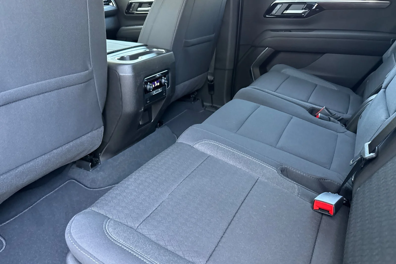 2026 Chevrolet Tahoe LS - Photo 11