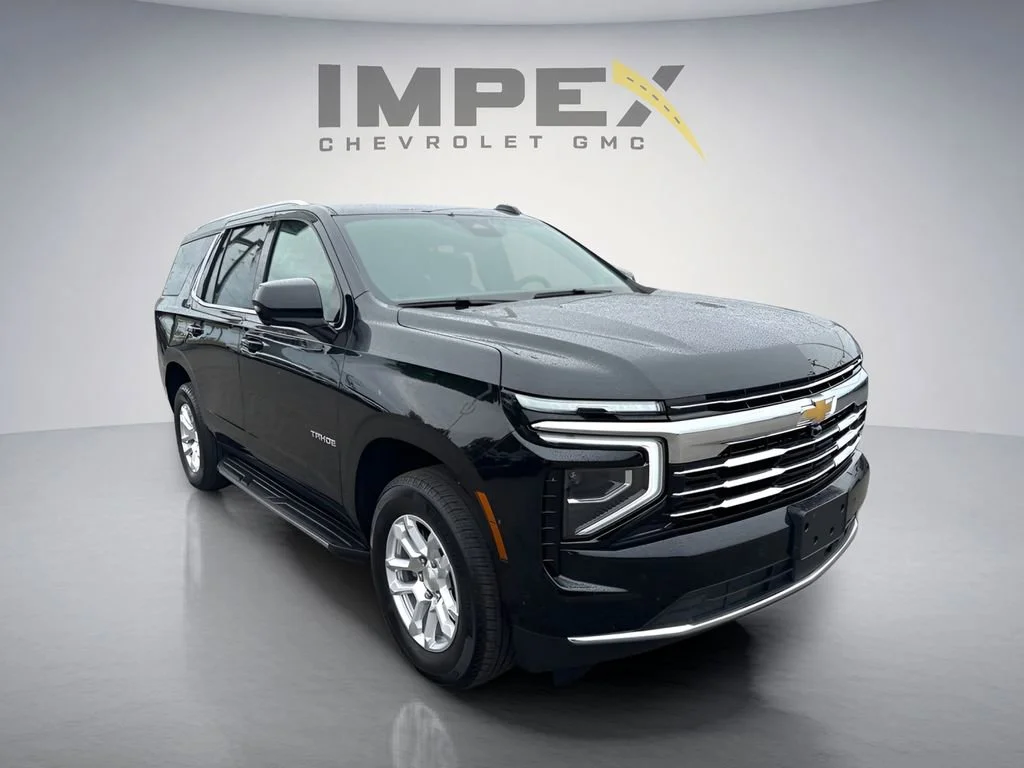 Used 2025 Black Chevrolet LT image 7