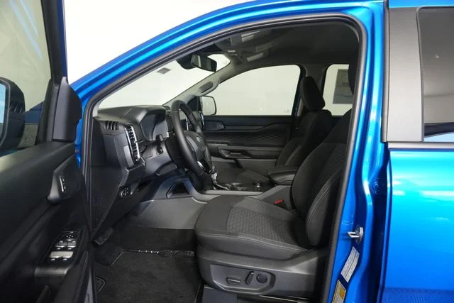 New 2026 Velocity Blue Metallic Ford XLT image 16