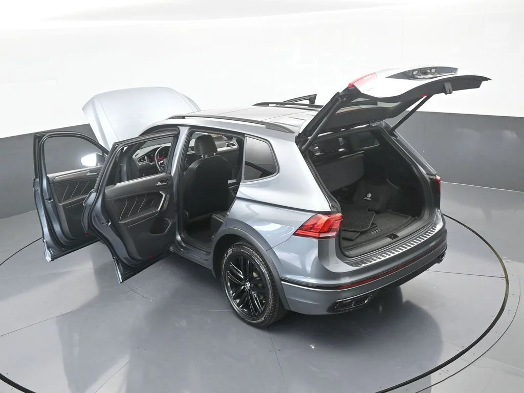 Used 2022 Gray Volkswagen 2.0T SE R-Line Black image 74