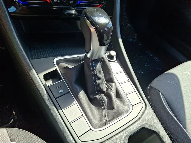 New 2026 Blue Volkswagen 1.5T Sport image 10