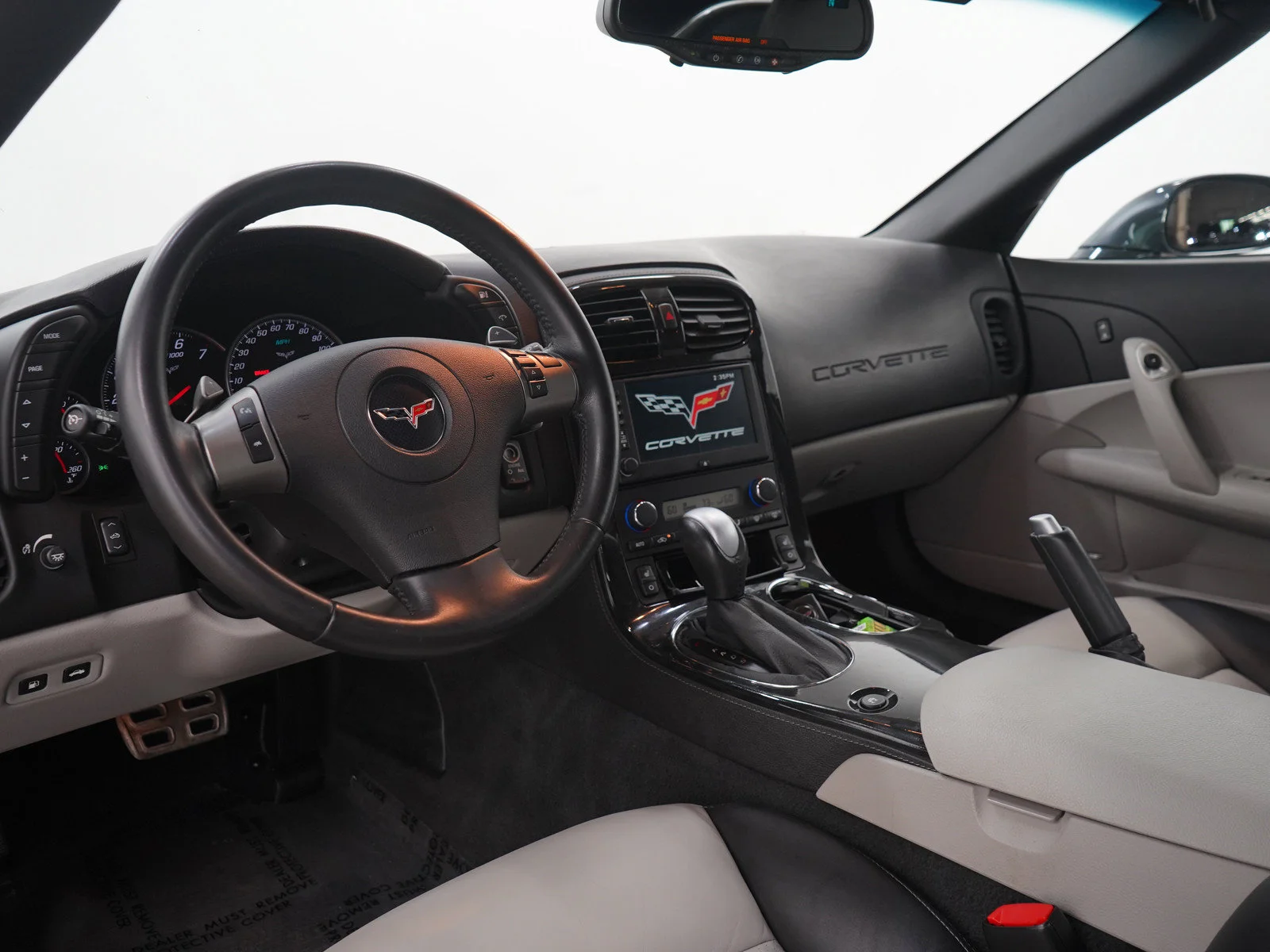 Used 2010 Cyber Gray Metallic Chevrolet Grand Sport image 17