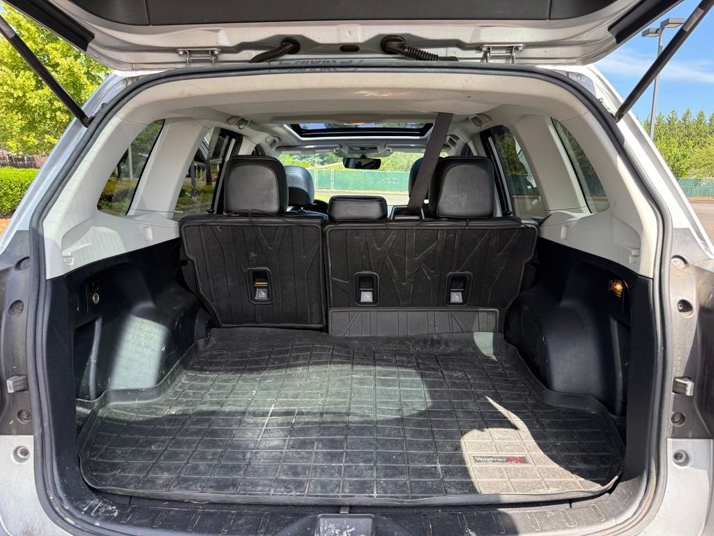 Used 2018 Ice Silver Metallic Subaru 2.5i Premium image 20