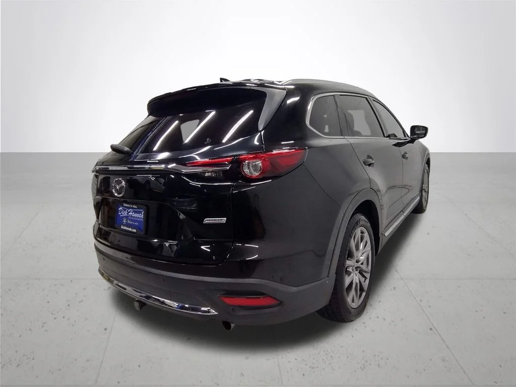 Used 2017 Black Mazda Signature image 12