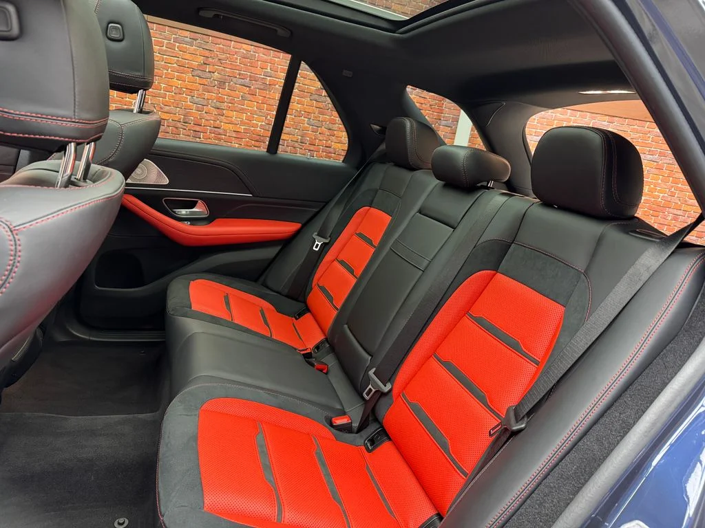 Used 2024 Blue Mercedes-Benz GLE 53 AMG® image 28