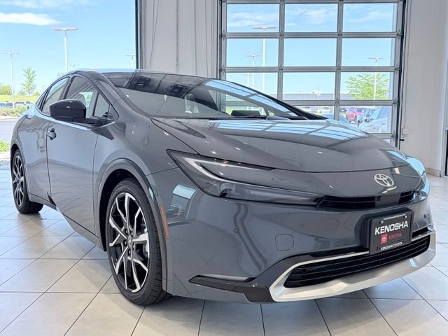 2026 Toyota Prius XSE Premium's photo