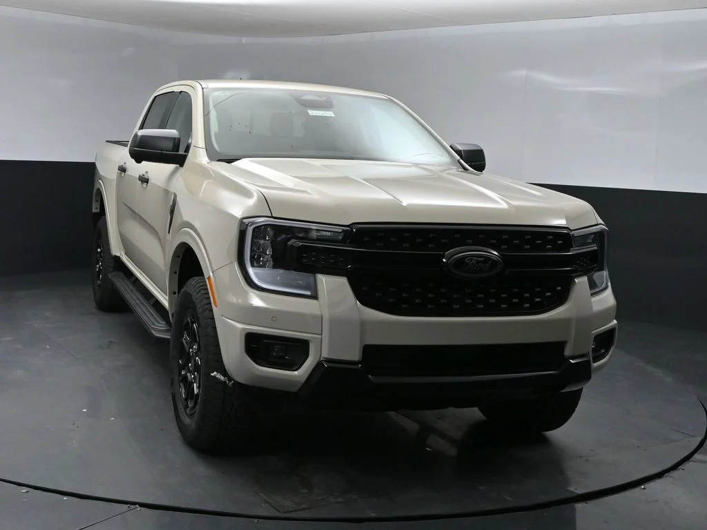 New 2026 Beige Ford XLT image 6
