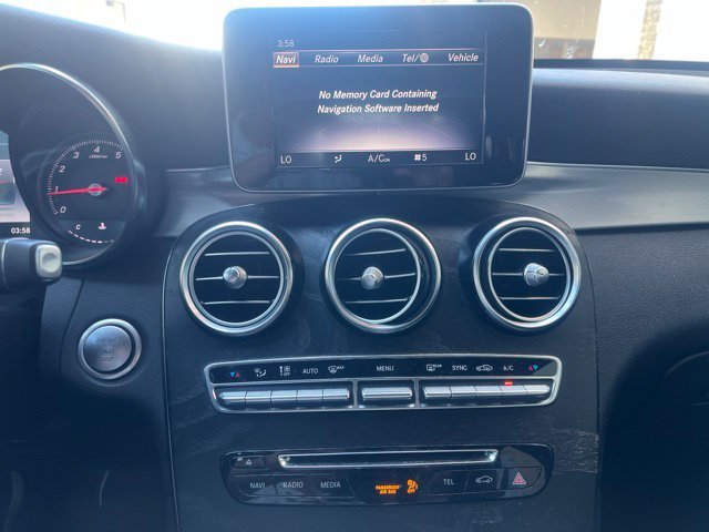 Used 2019 Selenite Gray Metallic Mercedes-Benz GLC 300 image 17