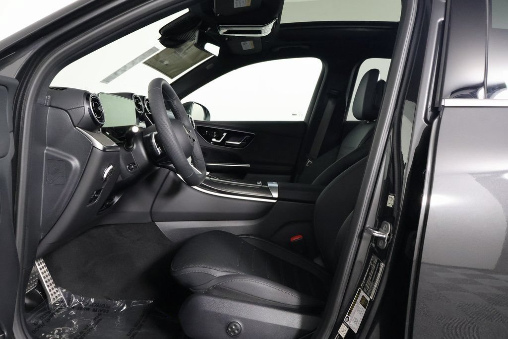 New 2026 Graphite Grey Metallic Mercedes-Benz GLC 300 image 15