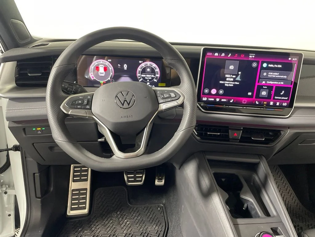 New 2026 White/off-white Volkswagen 2.0T SE R-Line Black image 10
