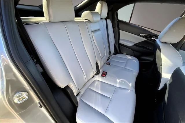New 2026 Gray Mitsubishi SEL image 10