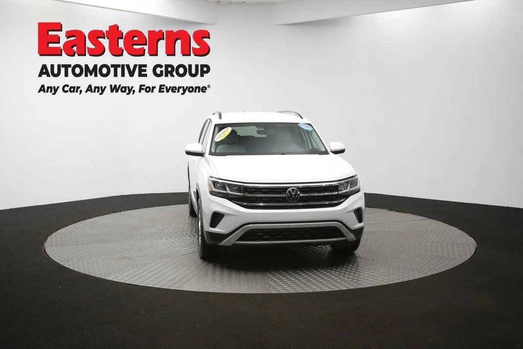 Used 2021 White Volkswagen 2.0T SE w/Technology image 54