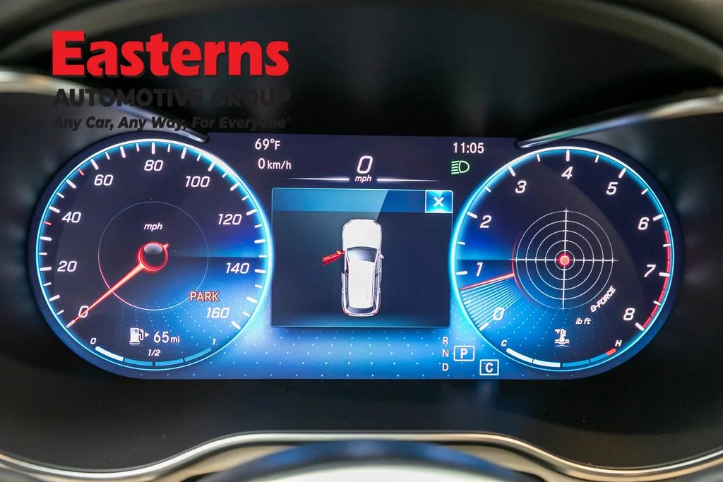 Used 2022 Black Mercedes-Benz GLC 300 image 18