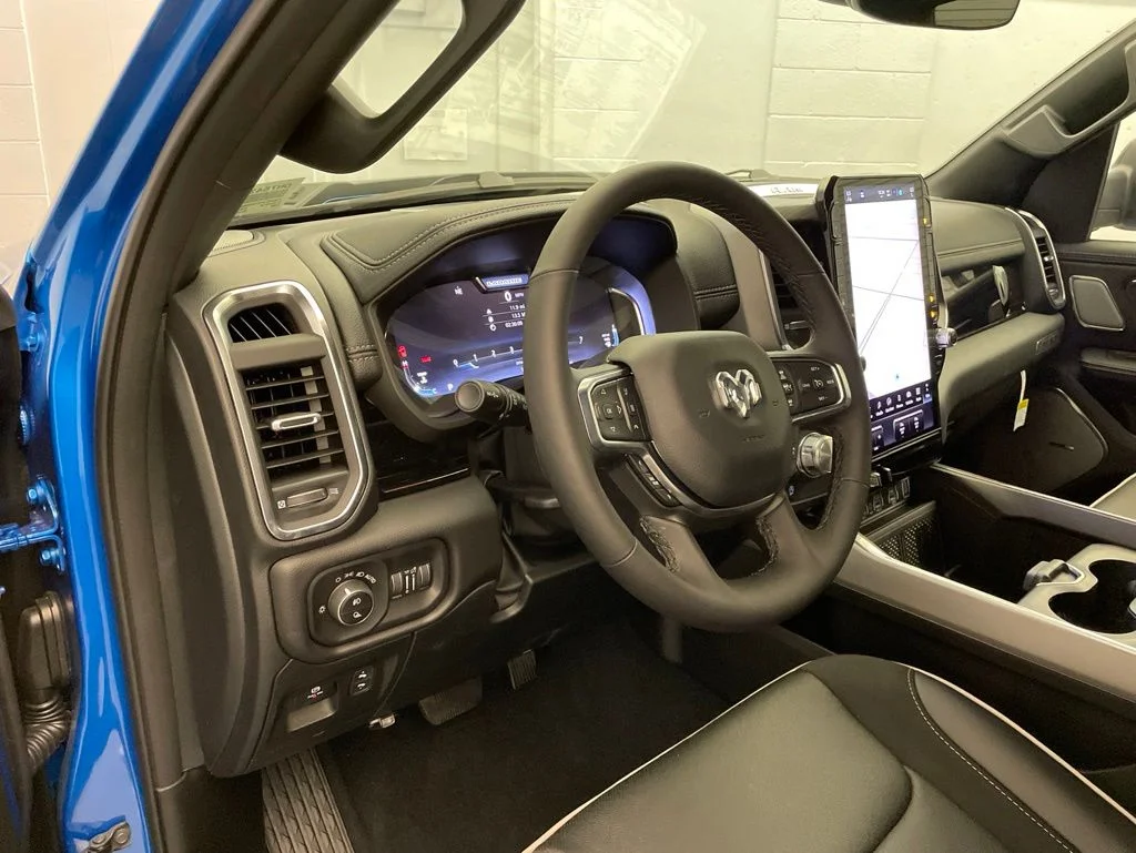 New 2026 Blue Ram Laramie image 18