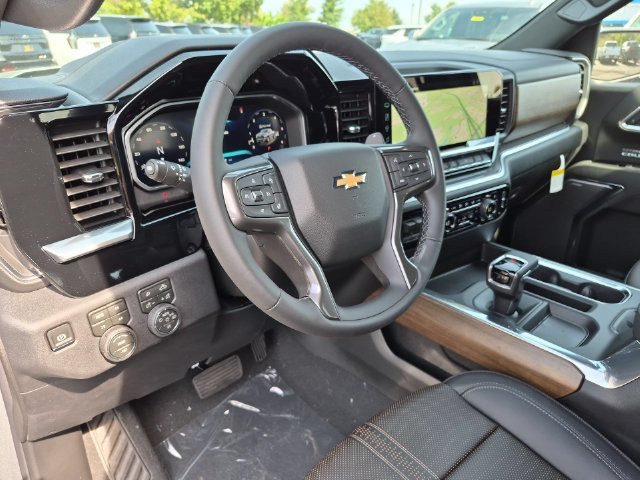 2026 Chevrolet Silverado 1500 High Country - Photo 12