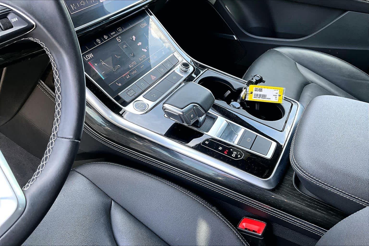 Used 2025 Carrara White Audi Premium Plus image 17