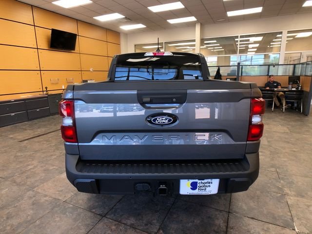 New 2026 Carbonized Gray Metallic Ford Lariat® image 6