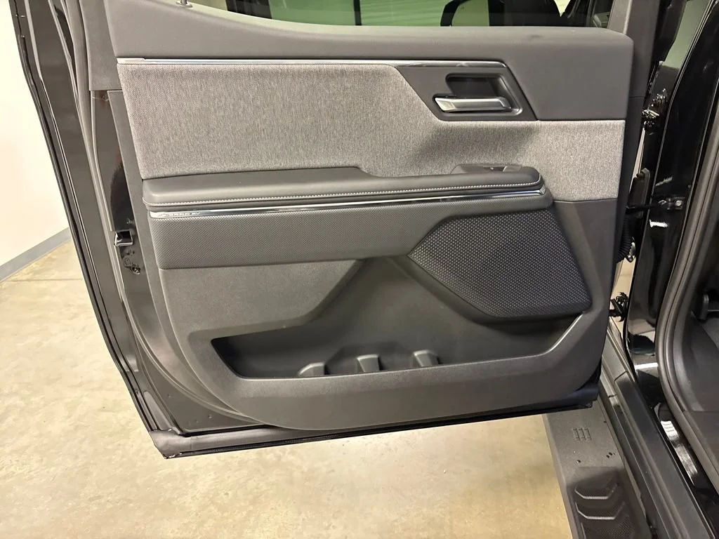 2026 GMC Sierra EV Elevation - Photo 27