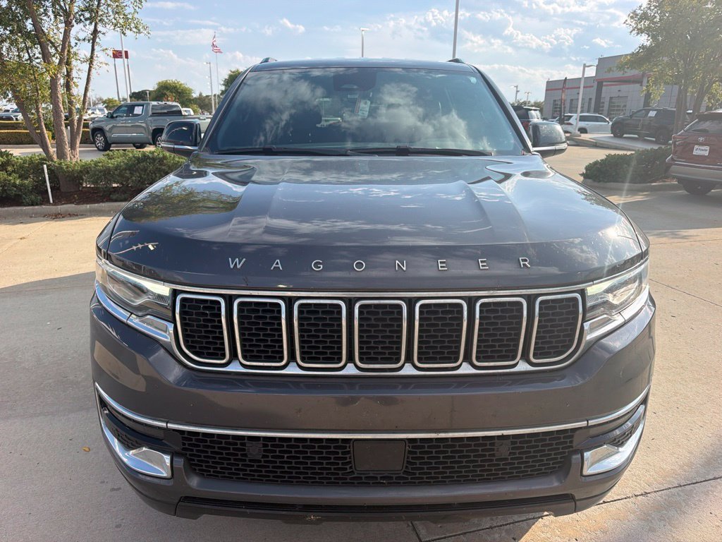 Used 2023 Gray Jeep Base image 2