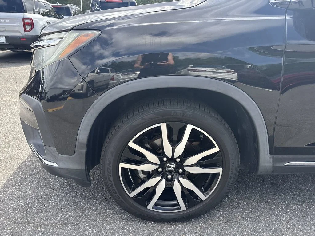 Used 2020  Honda Touring image 19
