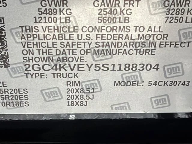 Used 2025 Black Chevrolet High Country image 32