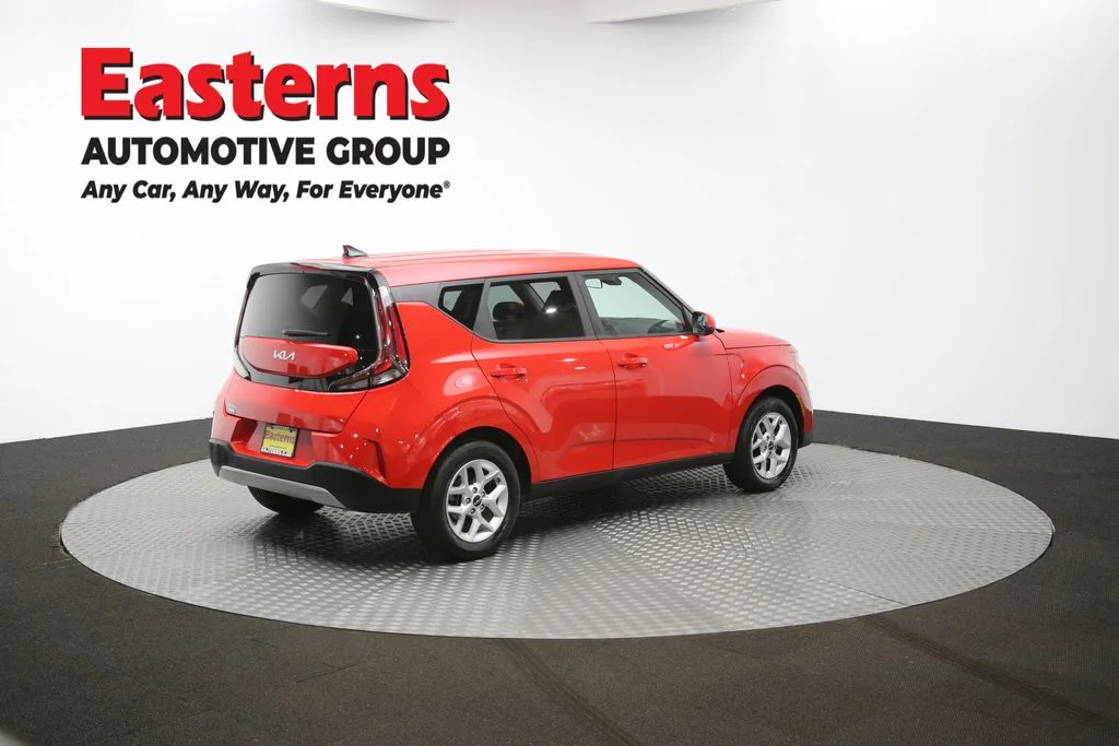 Used 2024 Red Kia LX image 37