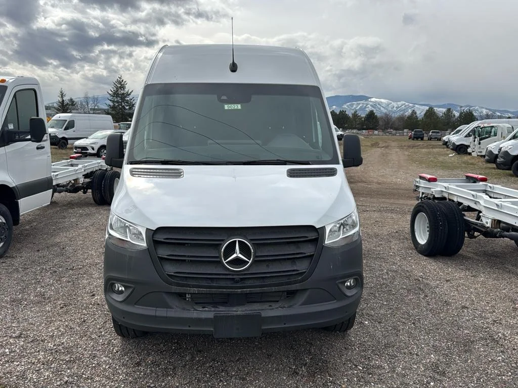 2024 Mercedes-Benz Sprinter 2500 144 WB HO's photo
