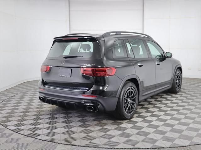2026 Mercedes-Benz GLB AMG GLB 35 - Photo 5