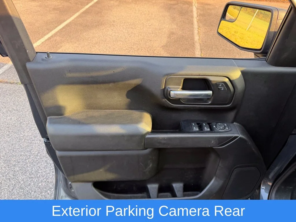 Used 2019 SHADOW GRAY METALLIC Chevrolet Custom image 21